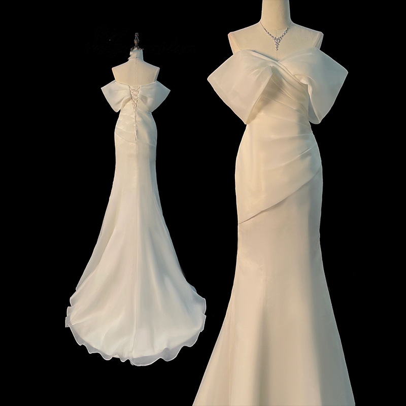 One Shoulder Satin Light Weddi - Photography Natural Lighting Basics recension och pris